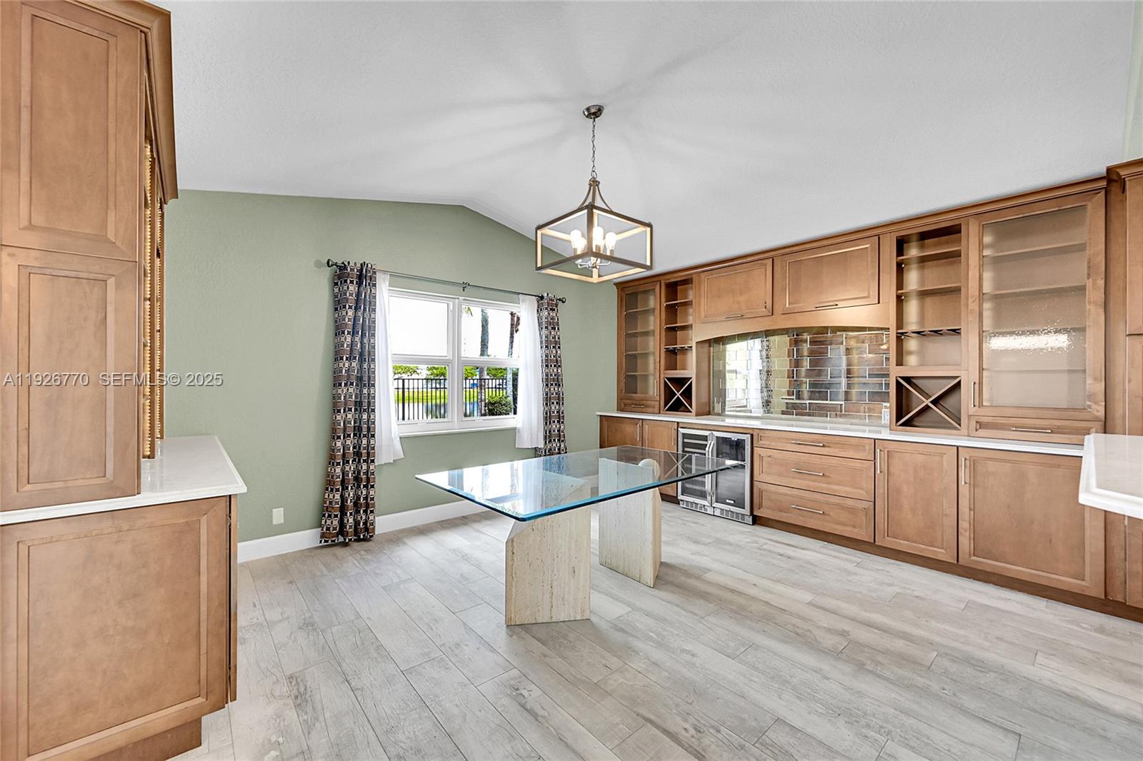 REGENCY LAKES AT COCONUT - Residential