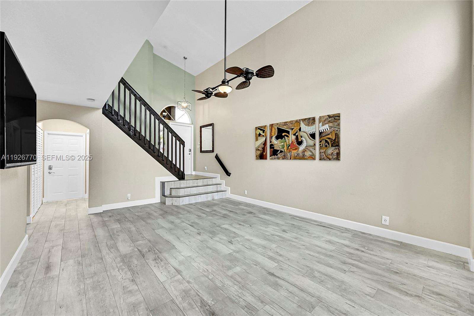 REGENCY LAKES AT COCONUT - Residential