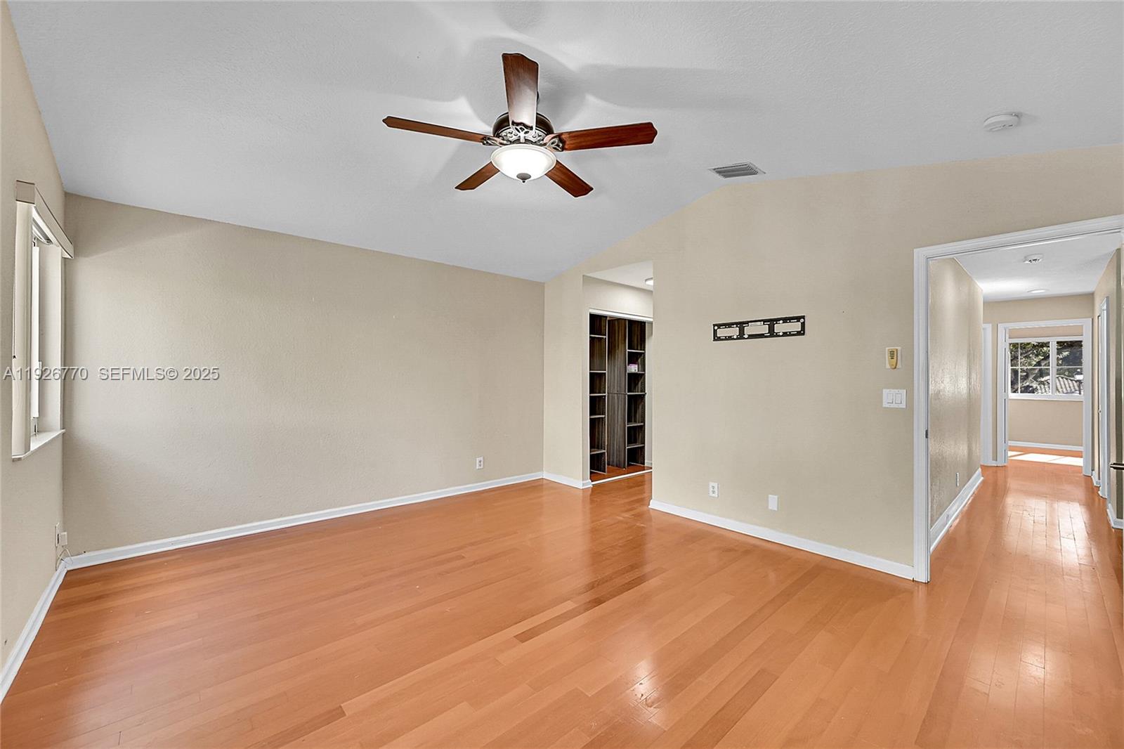 REGENCY LAKES AT COCONUT - Residential