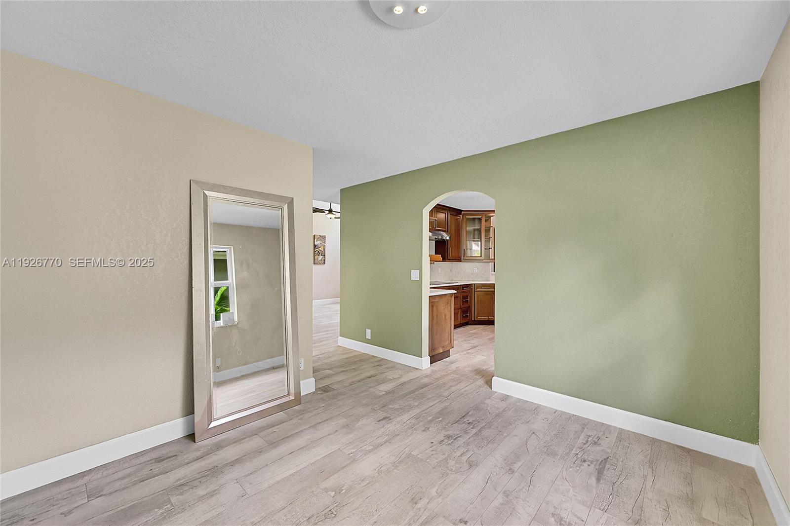 REGENCY LAKES AT COCONUT - Residential