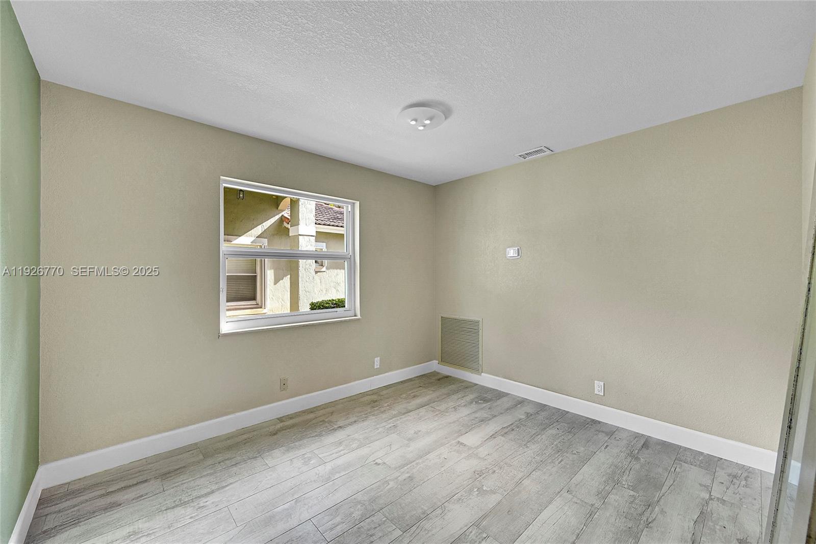 REGENCY LAKES AT COCONUT - Residential