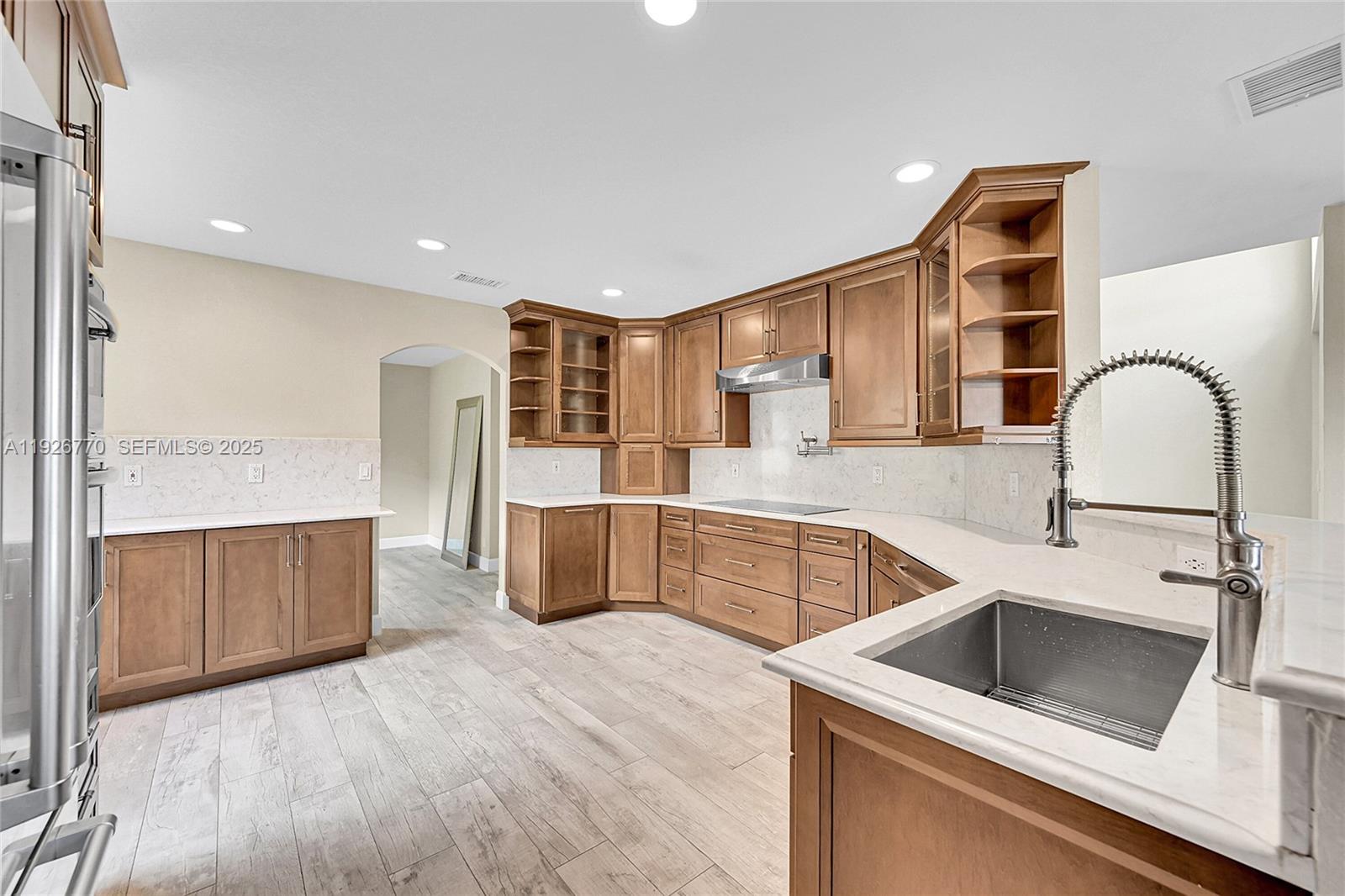 REGENCY LAKES AT COCONUT - Residential