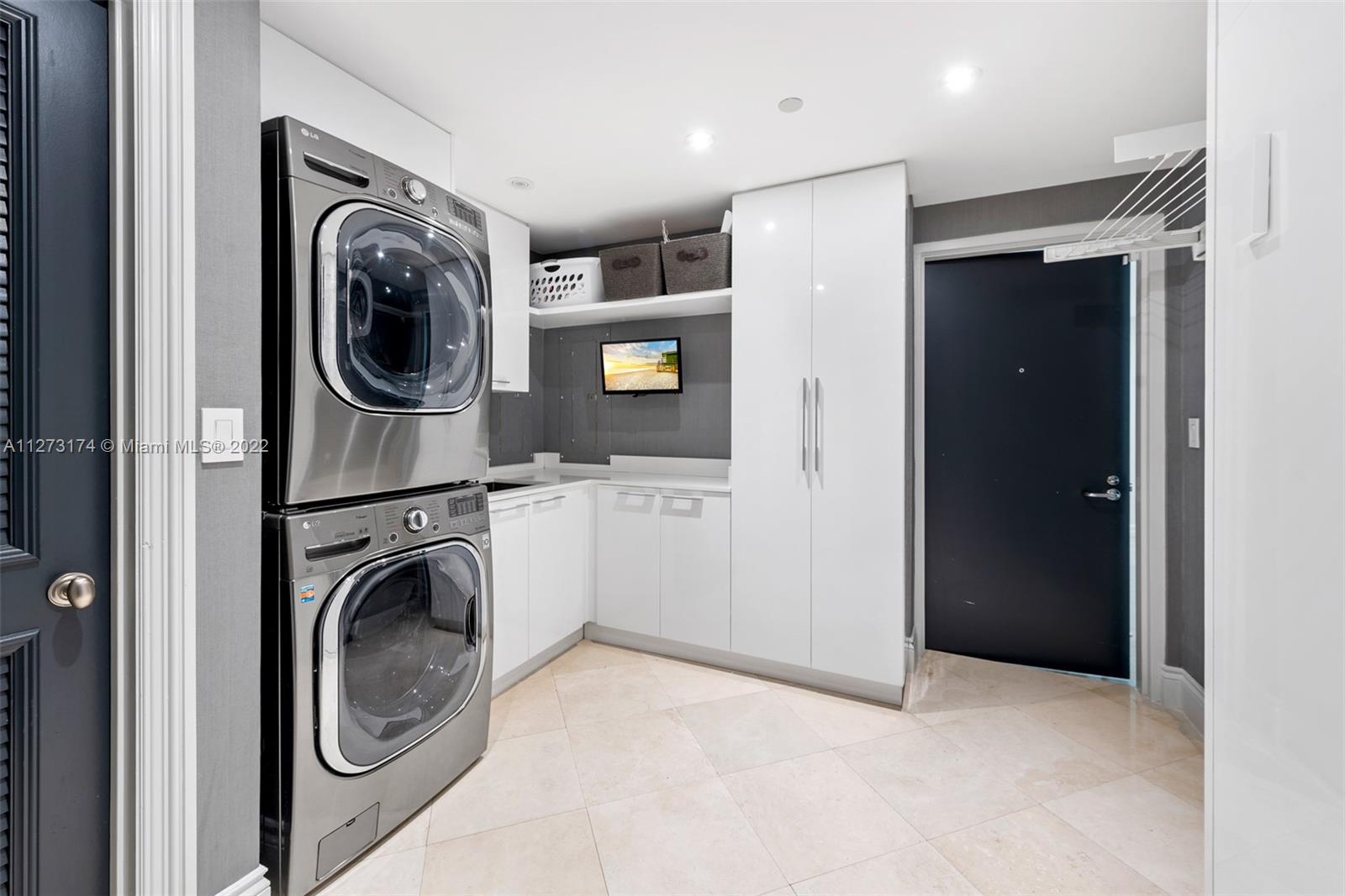 OCEAN TOWER TWO CONDO - Residential