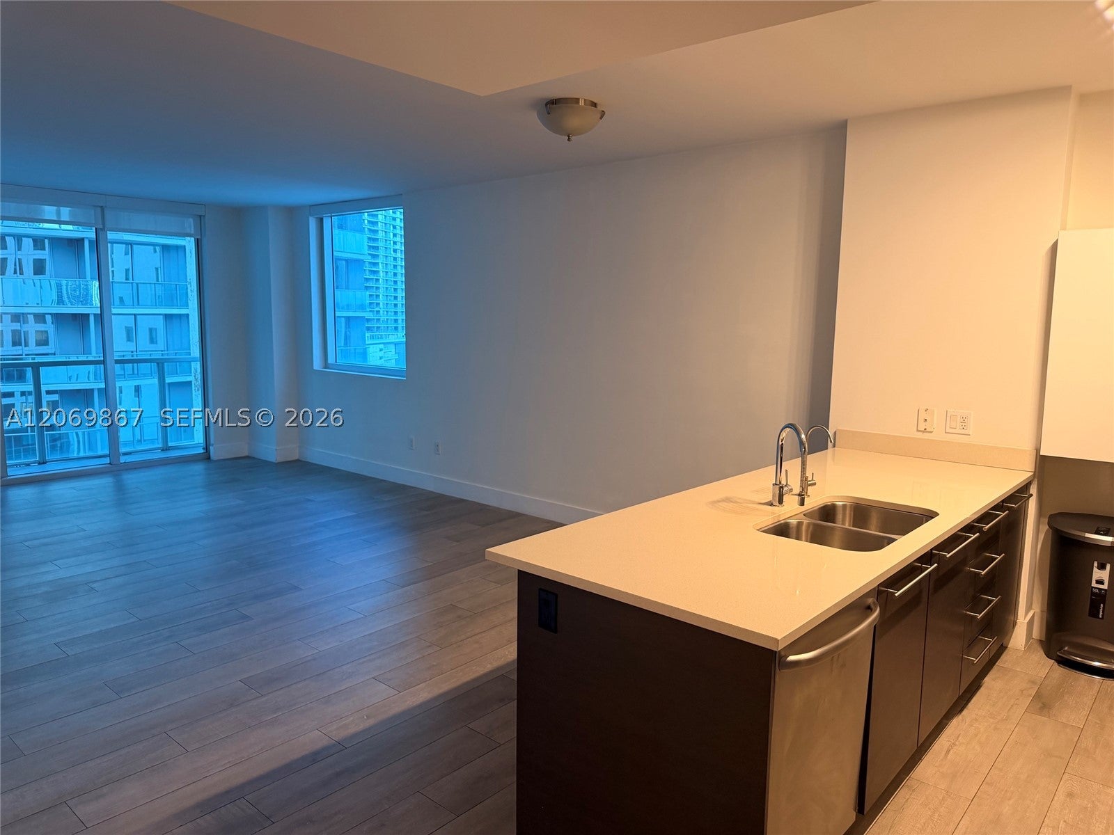 55 SE 6th St 2007