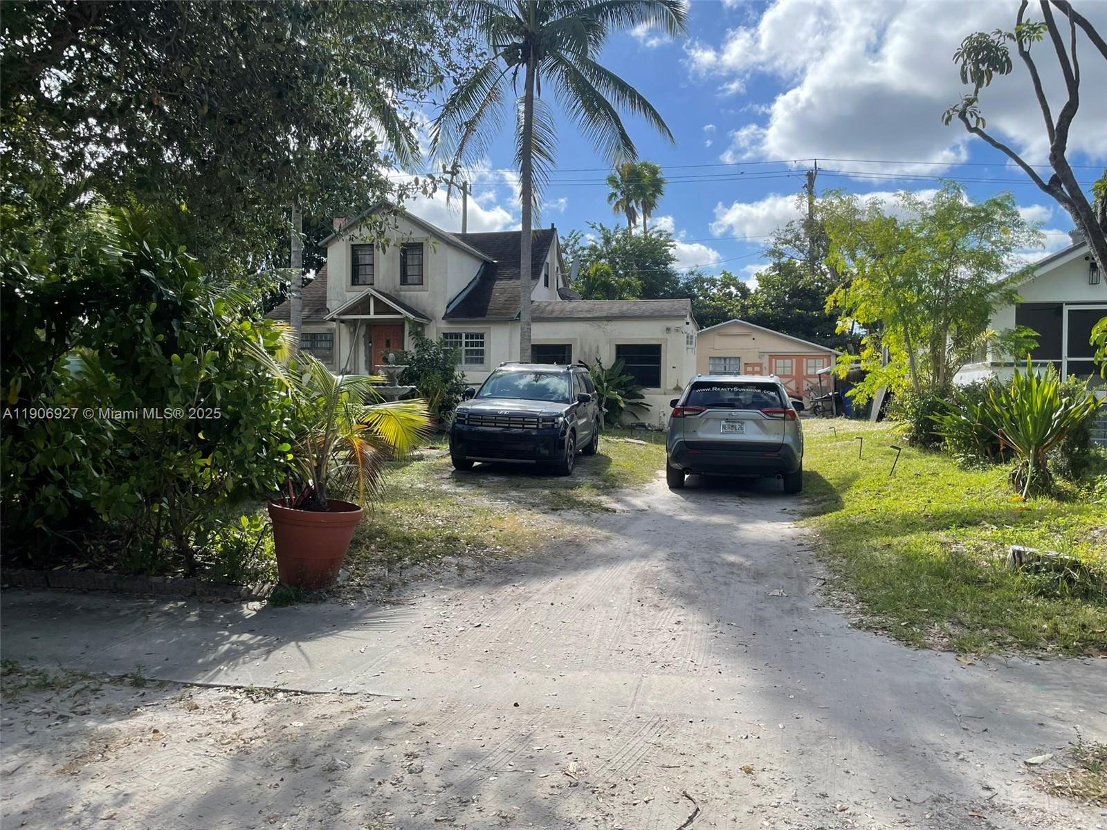 COMML SHORE CREST - Residential Lease