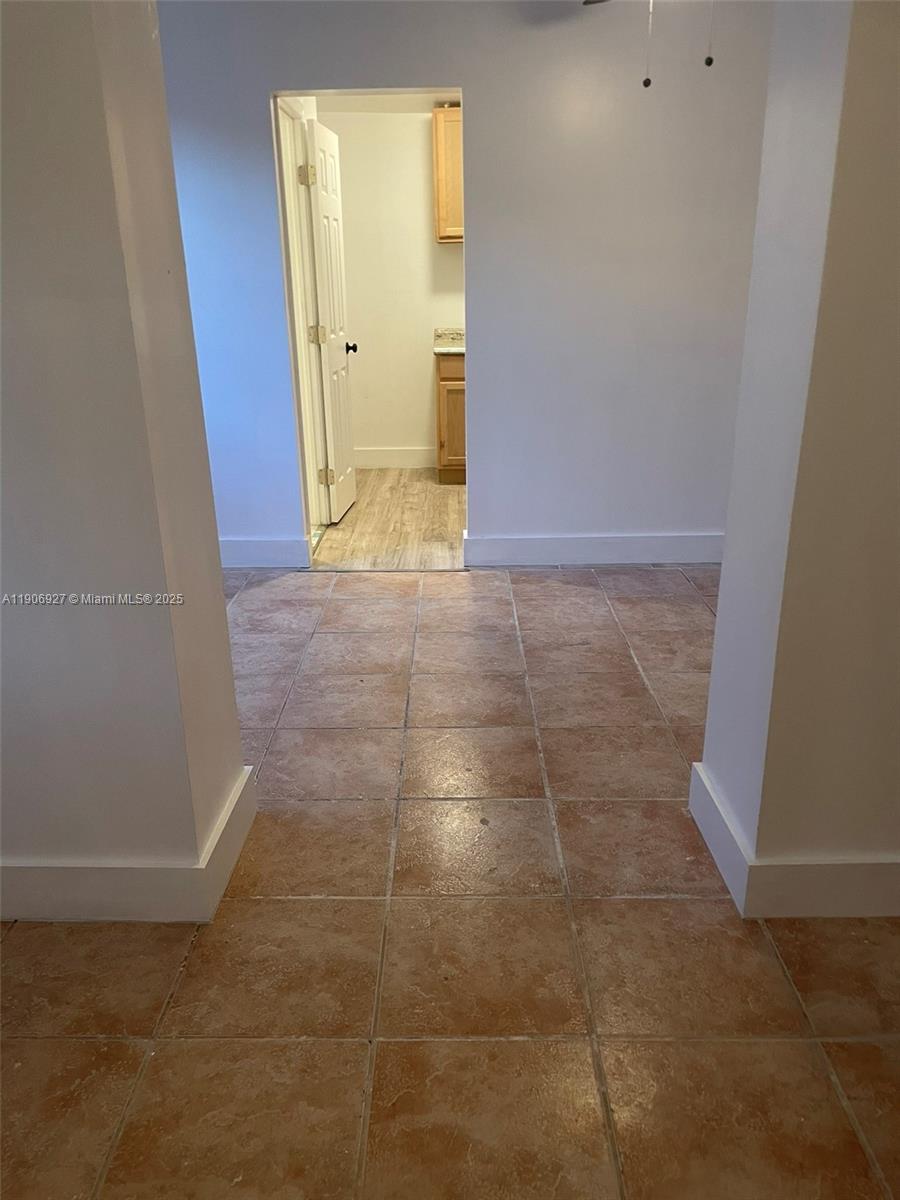 COMML SHORE CREST - Residential Lease