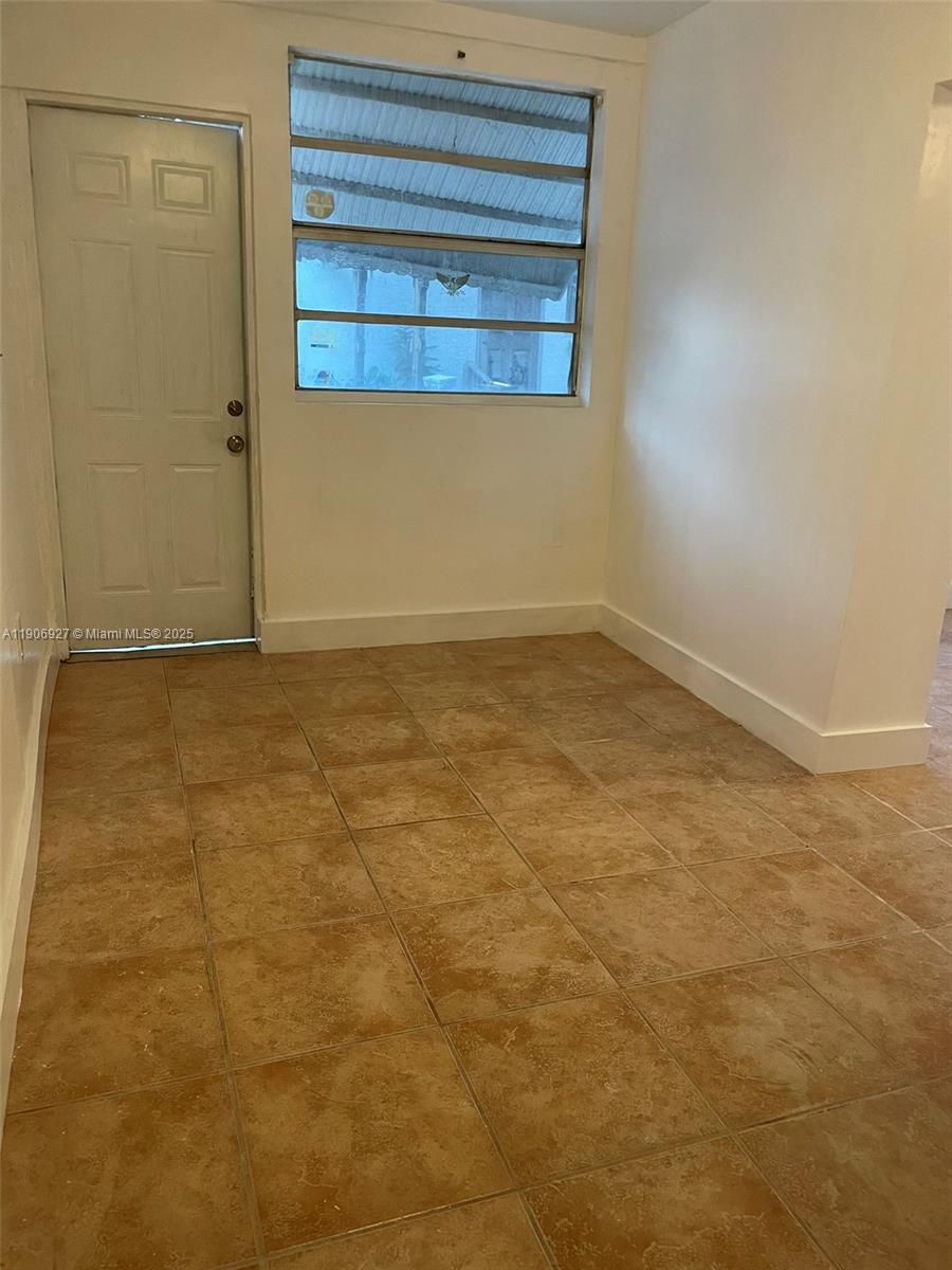 COMML SHORE CREST - Residential Lease