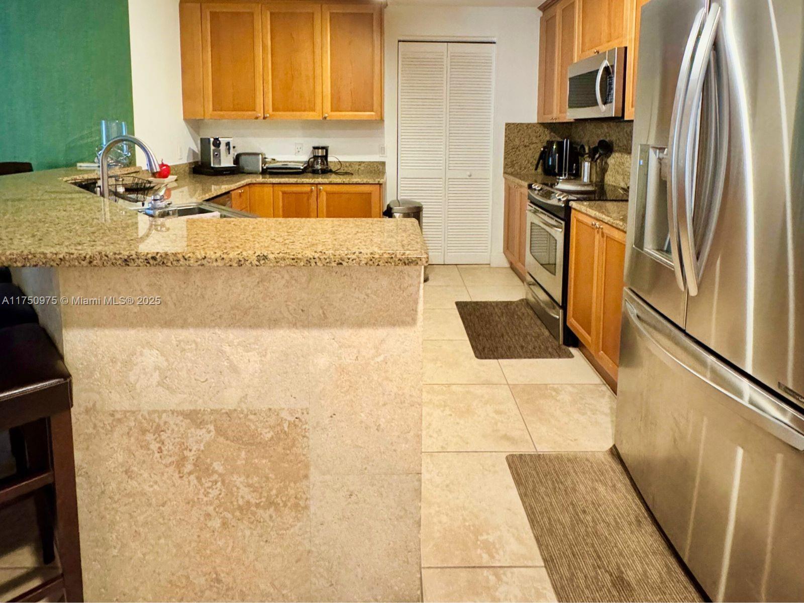 55 MERRICK CONDO - Residential Lease