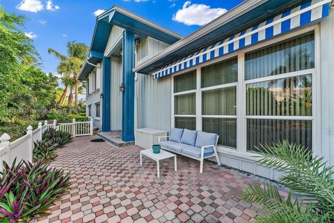 A home in Jupiter Inlet Colony