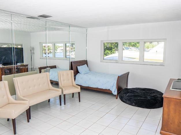 CORAL BAY SEC C - Residential