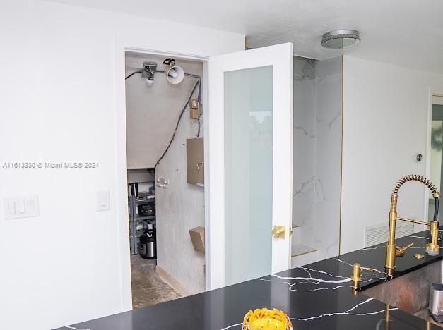 CORAL BAY SEC C - Residential