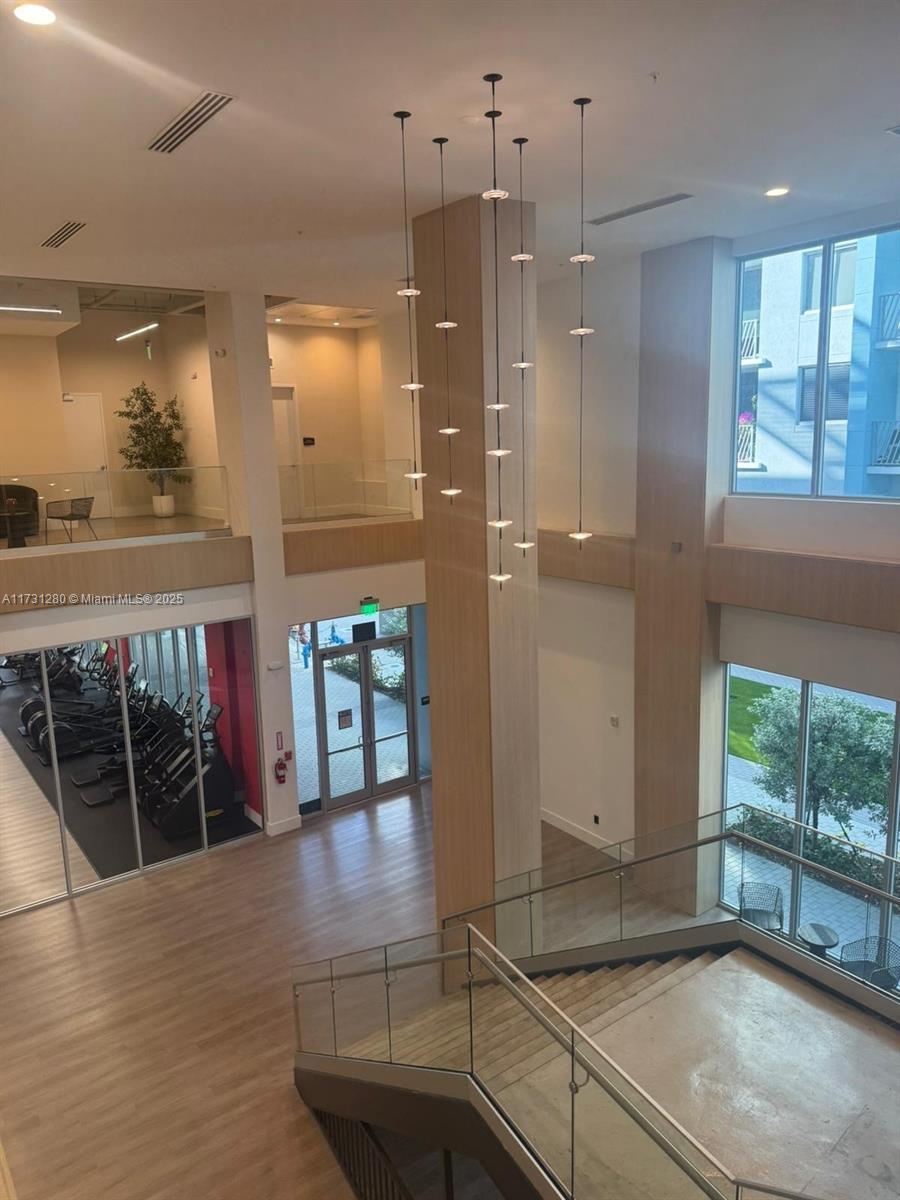 MIDTOWN AT DORAL - Residential