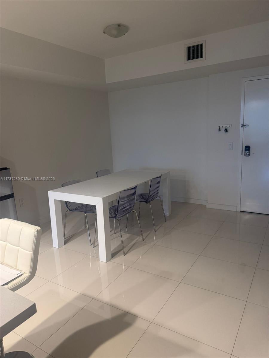 MIDTOWN AT DORAL - Residential