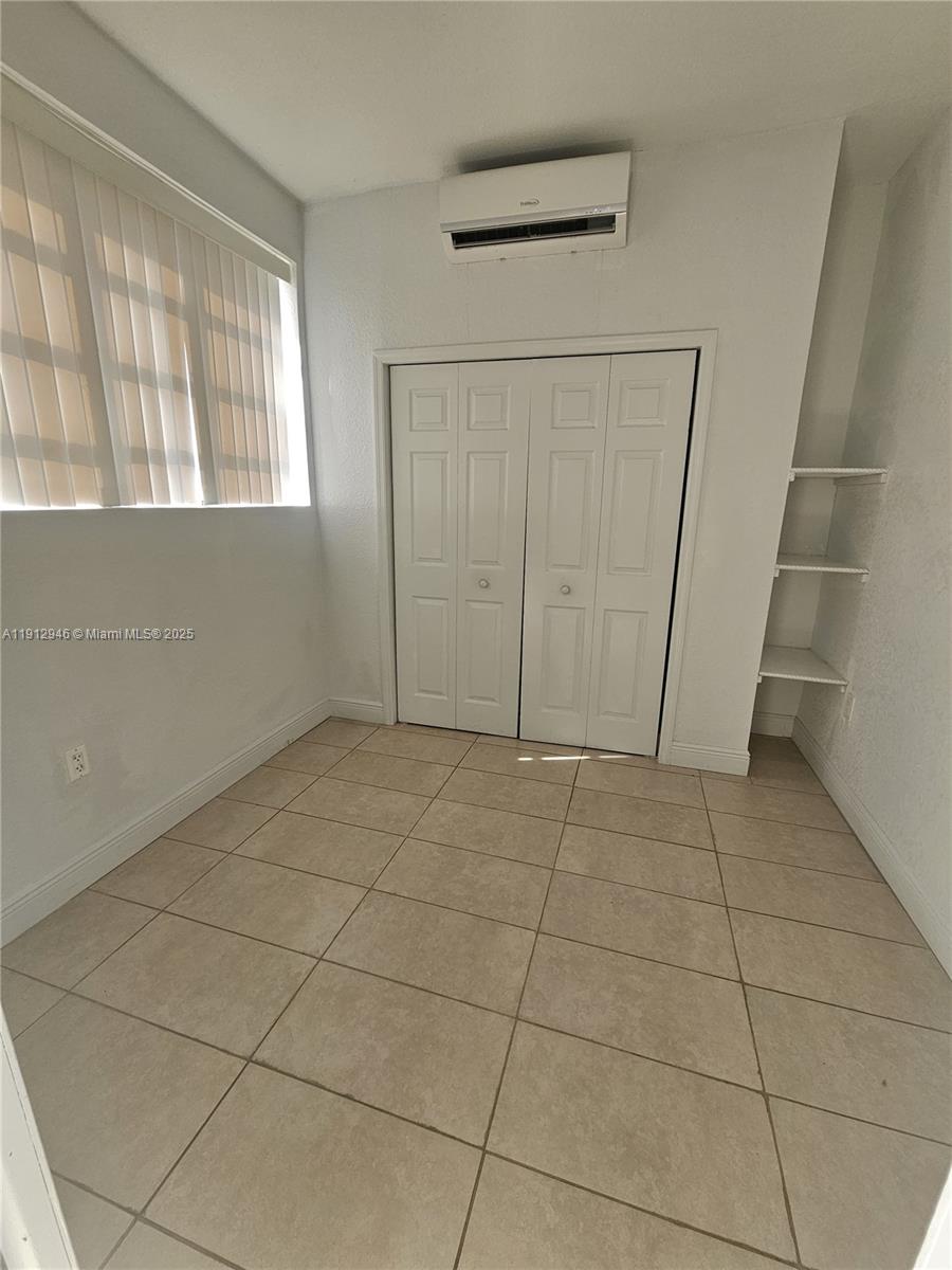 HIALEAH 54 TH STREET ADDN - Residential Lease