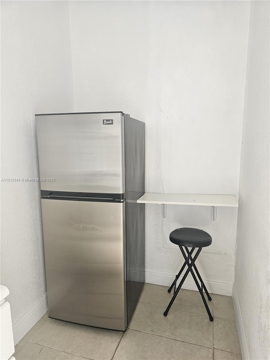 HIALEAH 54 TH STREET ADDN - Residential Lease