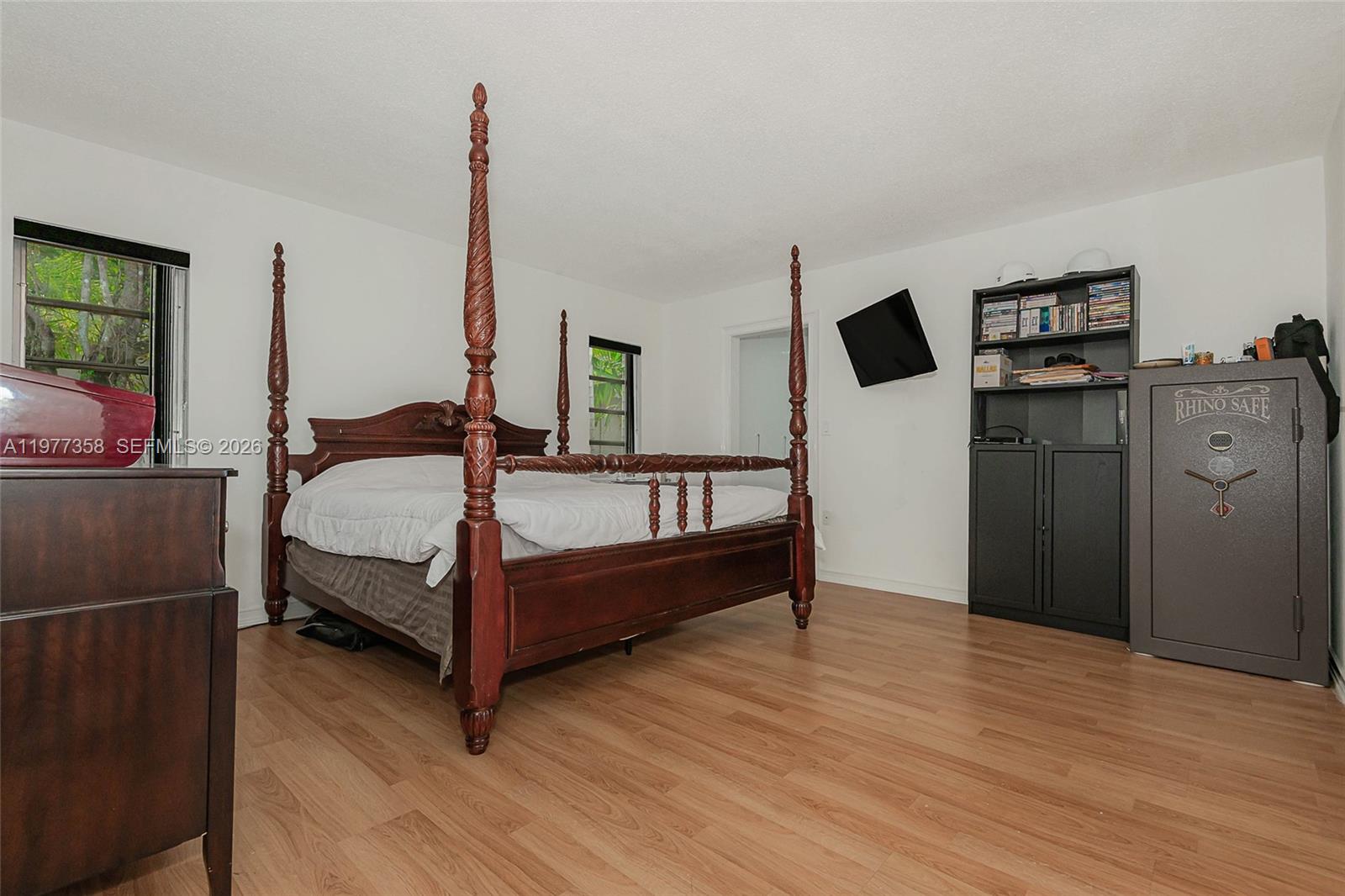 HOLLYWOOD HILLS NORTH SEC - Residential