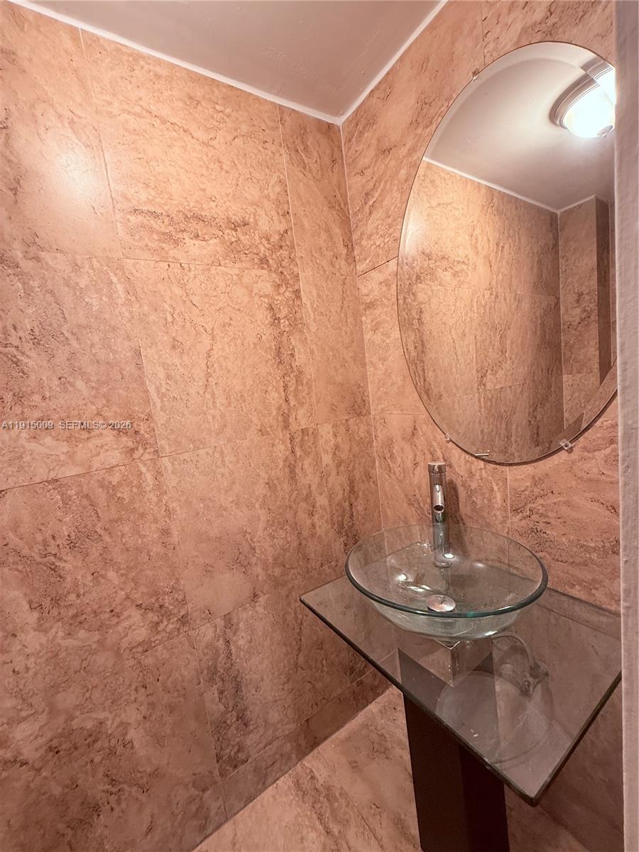 COVENTRY HOUSE - Residential