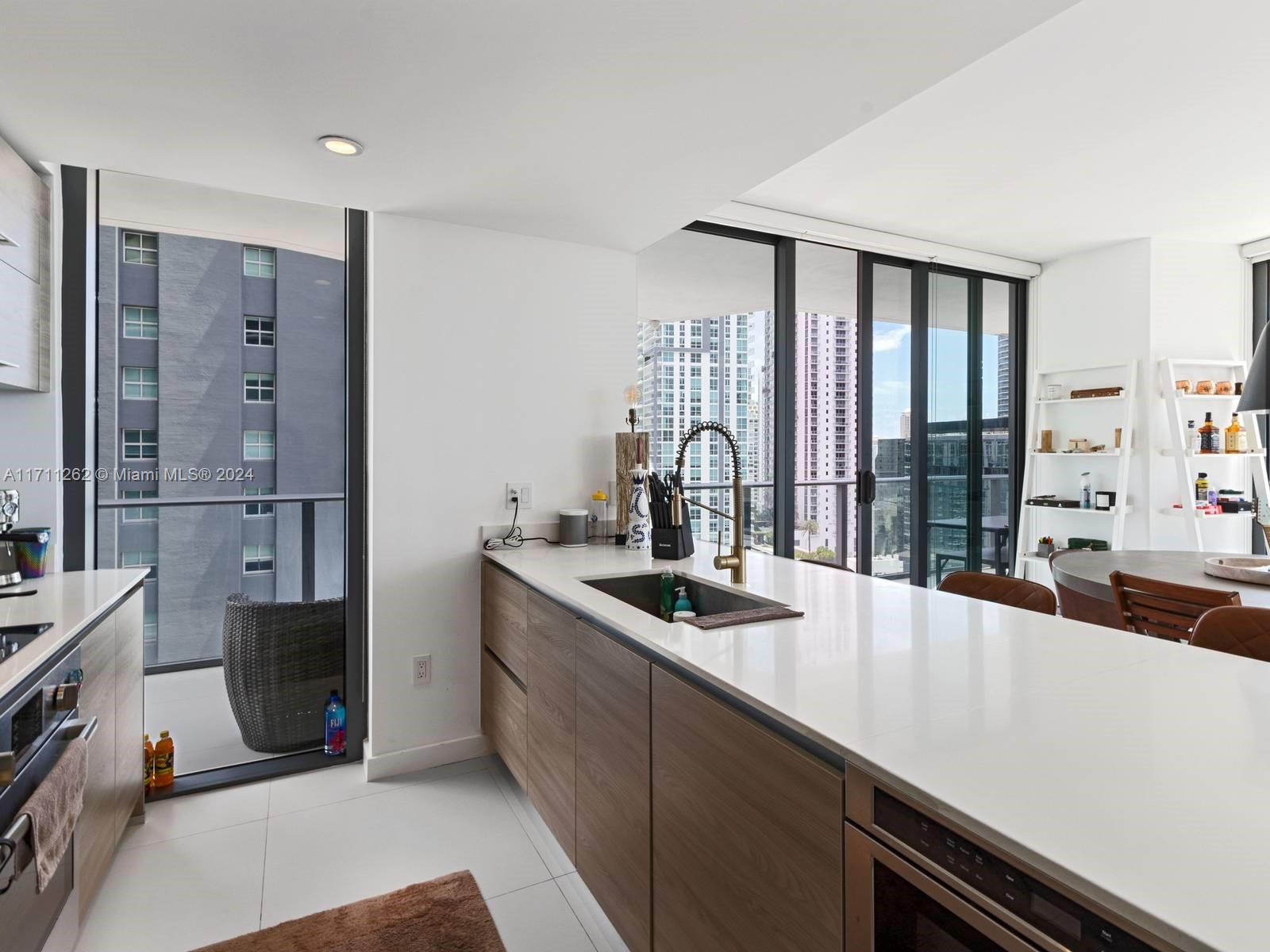 1300 S MIAMI AVENUE CONDO - Residential