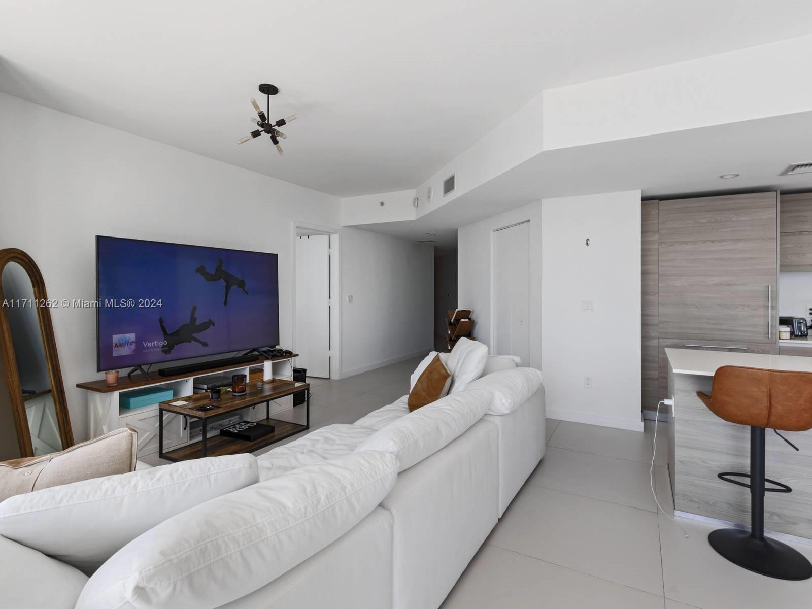 1300 S MIAMI AVENUE CONDO - Residential