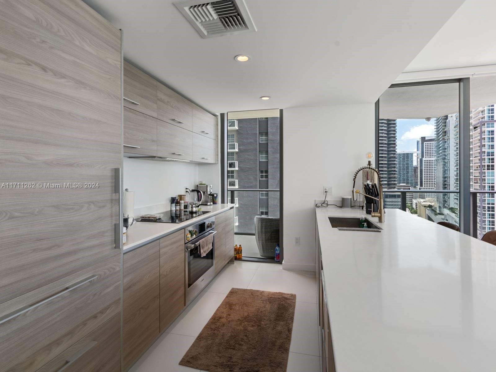 1300 S MIAMI AVENUE CONDO - Residential