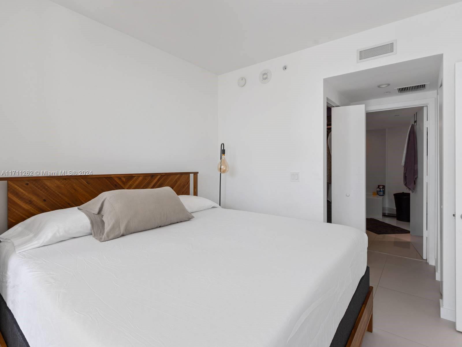 1300 S MIAMI AVENUE CONDO - Residential