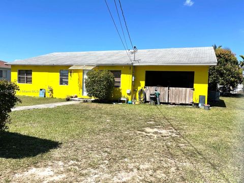 12035 SW 214th Ter Miami FL 33177