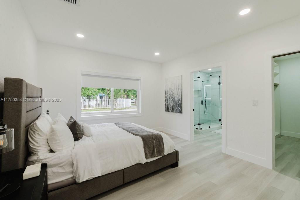 EAST VEDADO - Residential