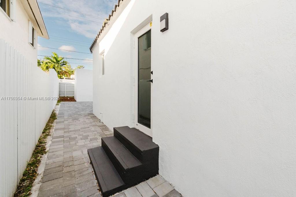 EAST VEDADO - Residential