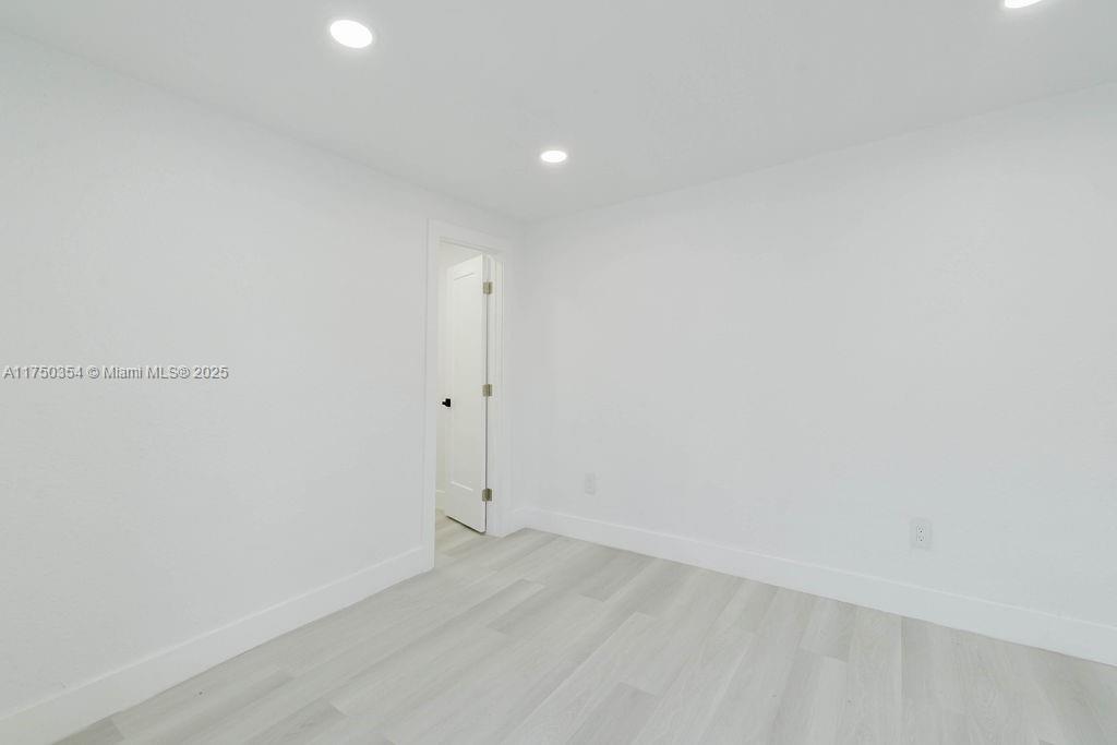 EAST VEDADO - Residential