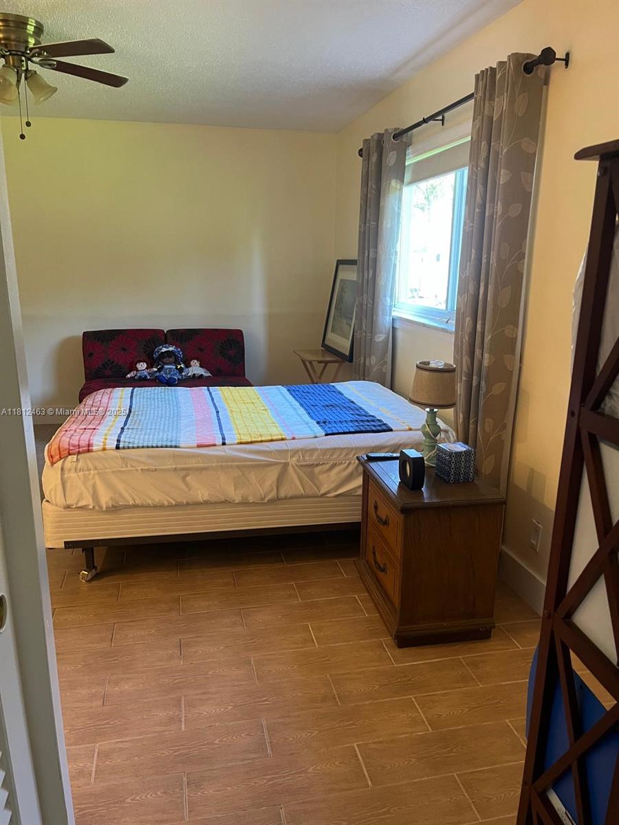 MEADOWBROOK TOWERS CONDO - Residential