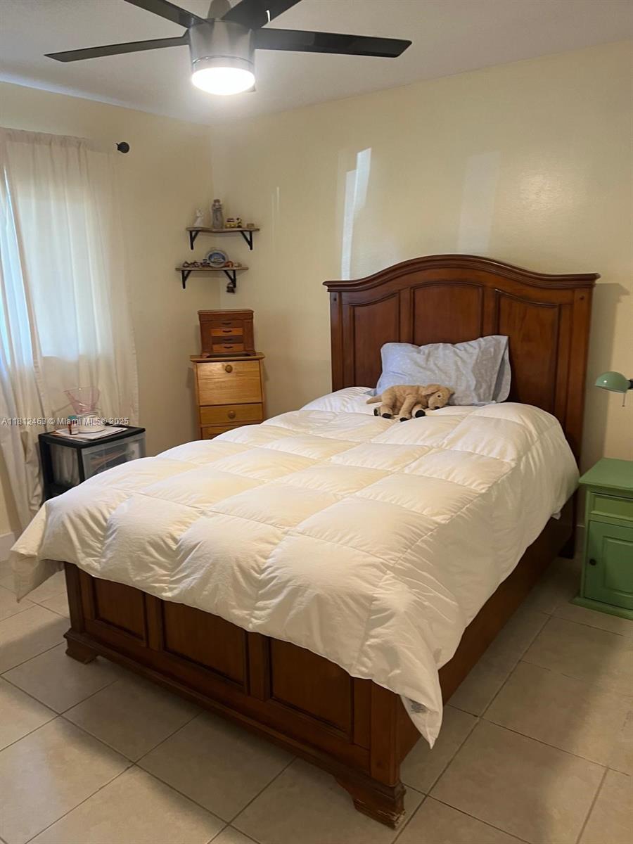 MEADOWBROOK TOWERS CONDO - Residential