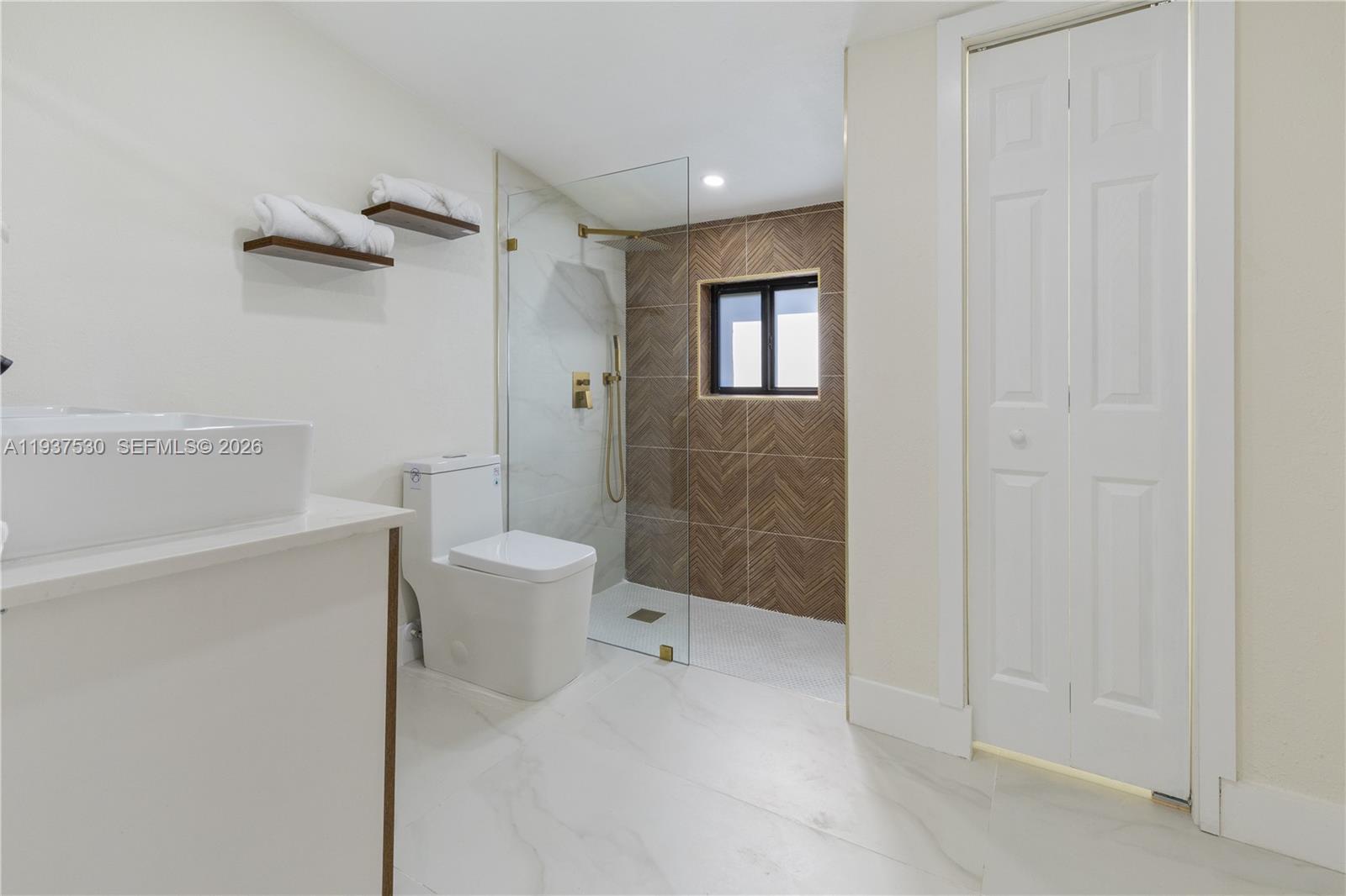 SO MIAMI HEIGHTS ADDN D - Residential