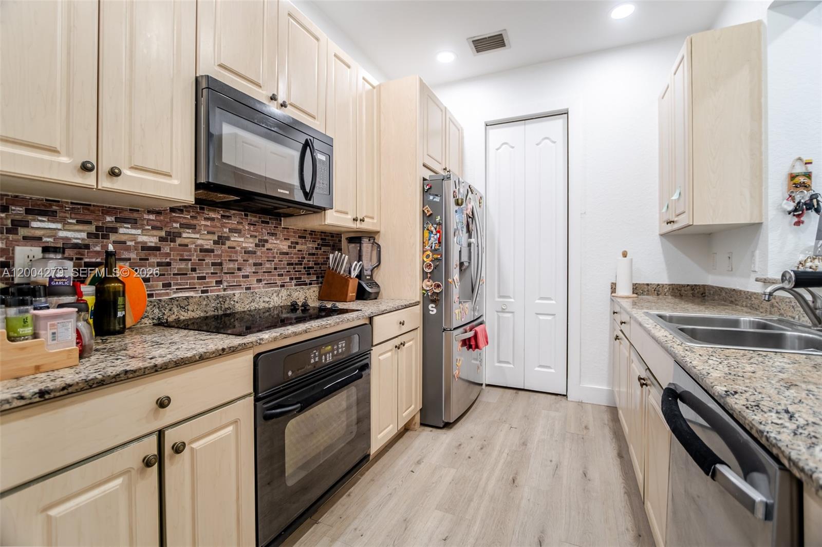 PINE ISLAND COMMERICAL - Residential