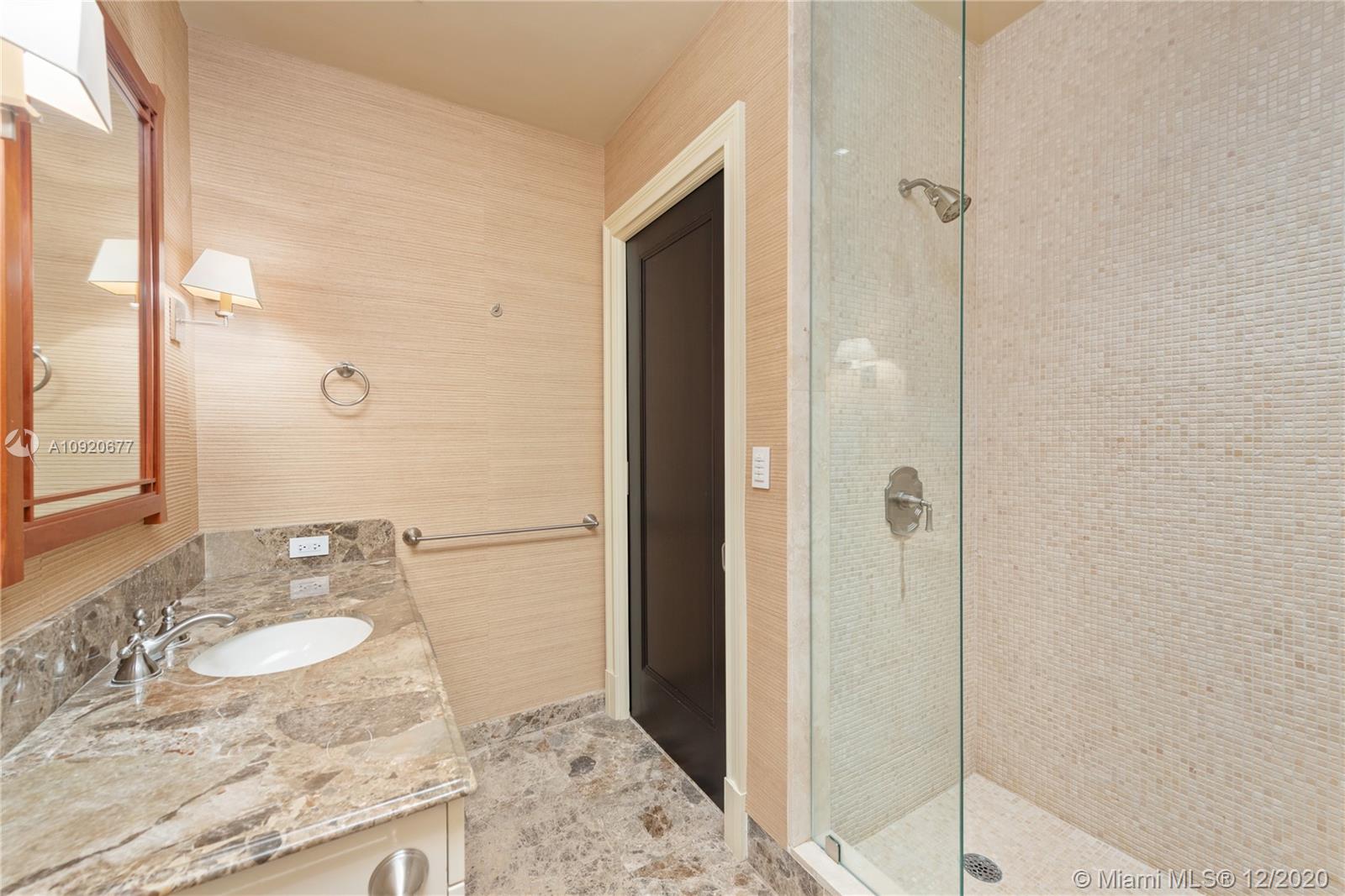 5100 BAYVIEW AT FISHER IS - Residential