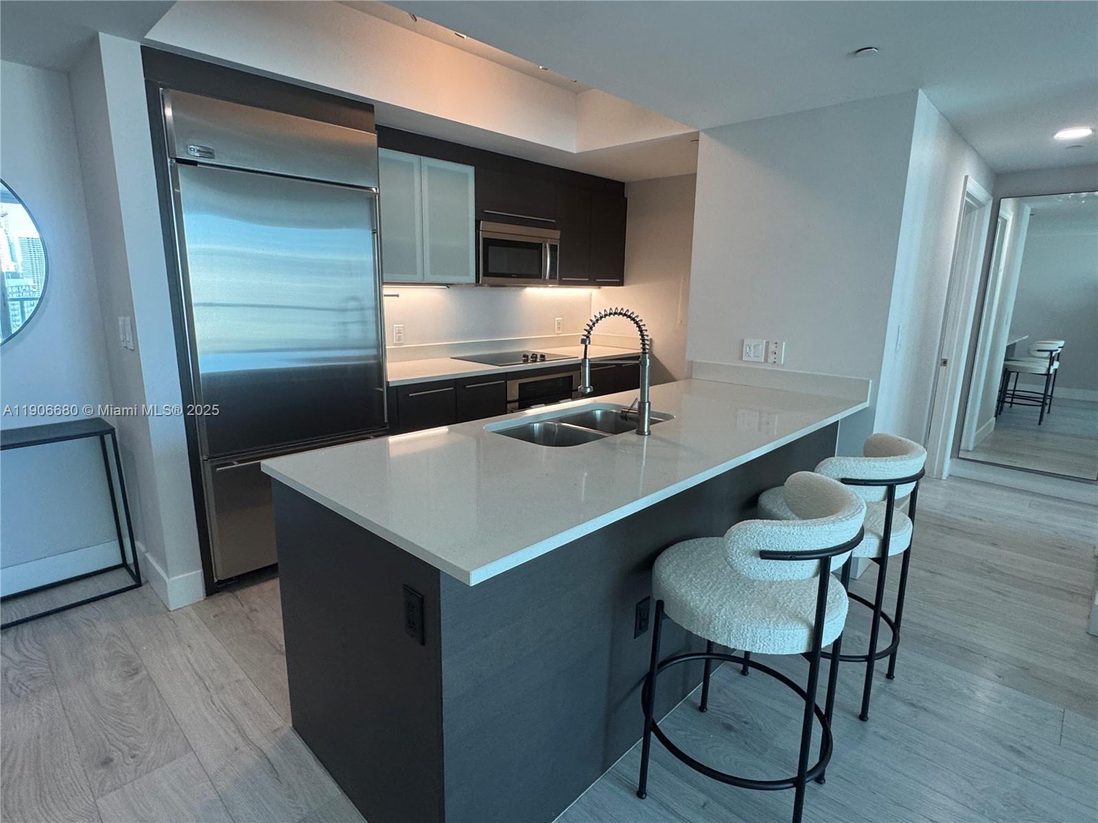 500 BRICKELL EAST CONDO - Residential Lease