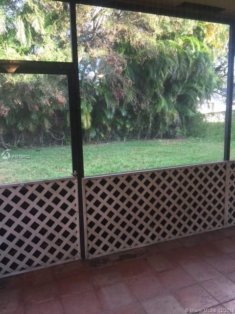 Coral Spgs University Dri - Residential Lease