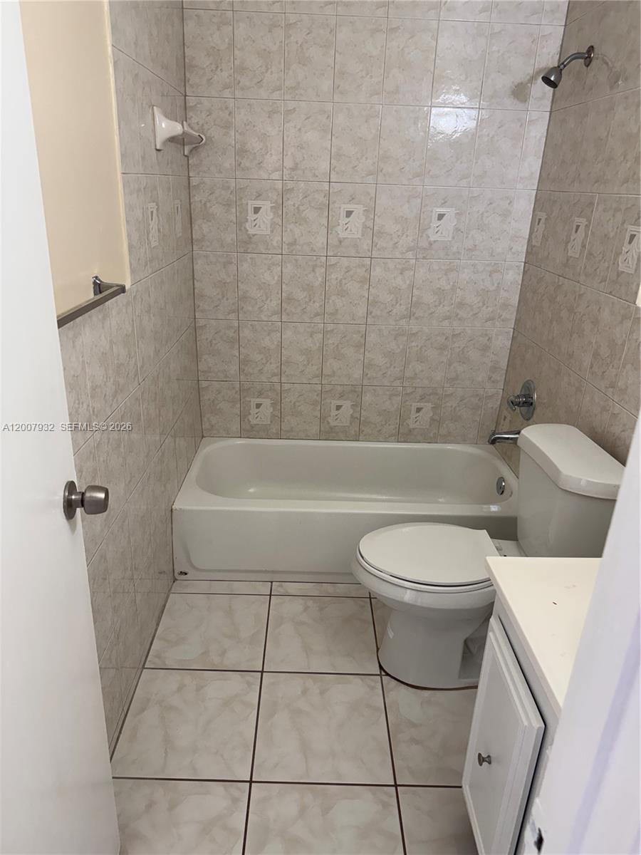 5841 Blueberry Ct 77