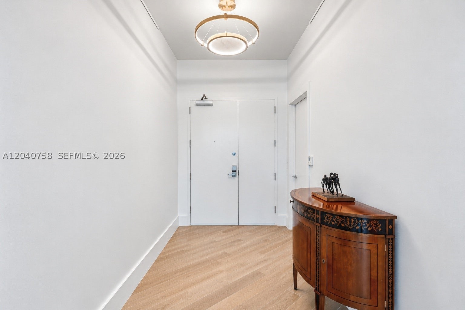 16400 Collins Ave TH-4