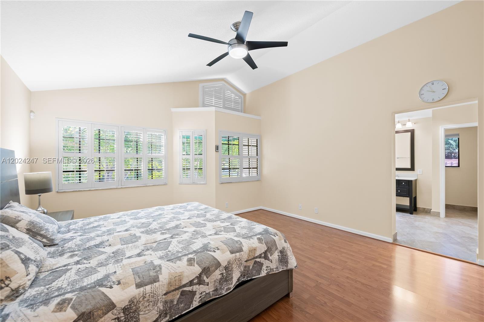 TOWN PLACE CLUB VILLAS - Residential