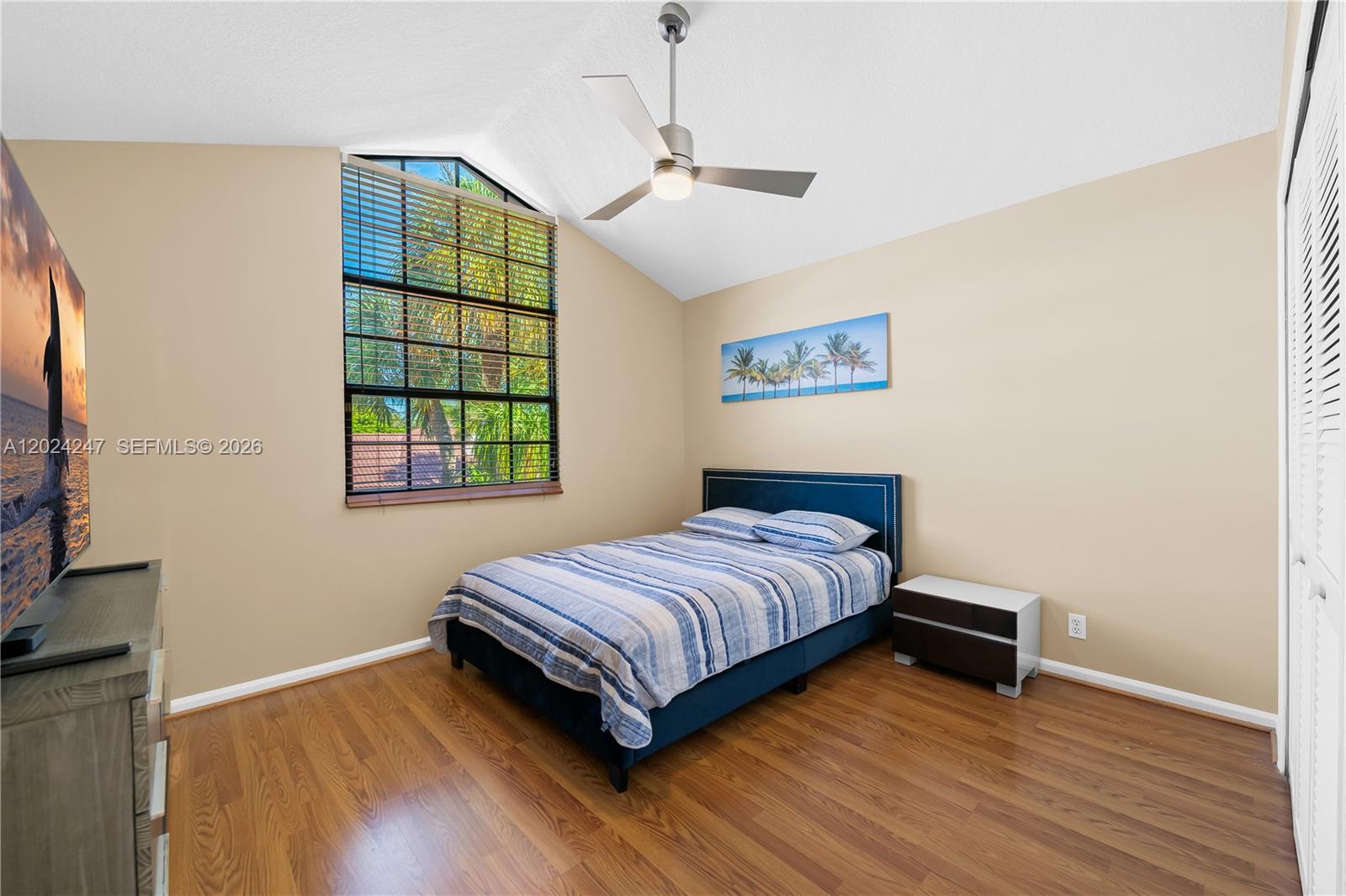 TOWN PLACE CLUB VILLAS - Residential