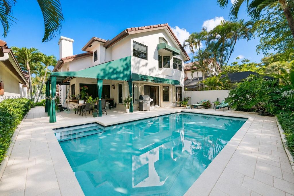 Photo of 21718 Club Villa Ter, Boca Raton, FL 33433 (MLS # A12024247)