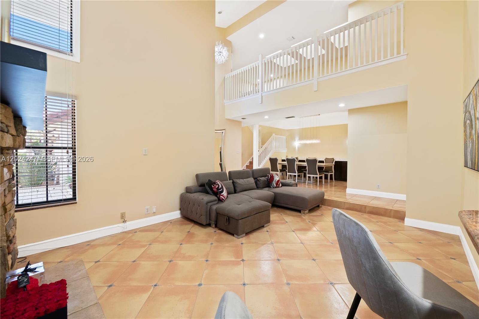 TOWN PLACE CLUB VILLAS - Residential