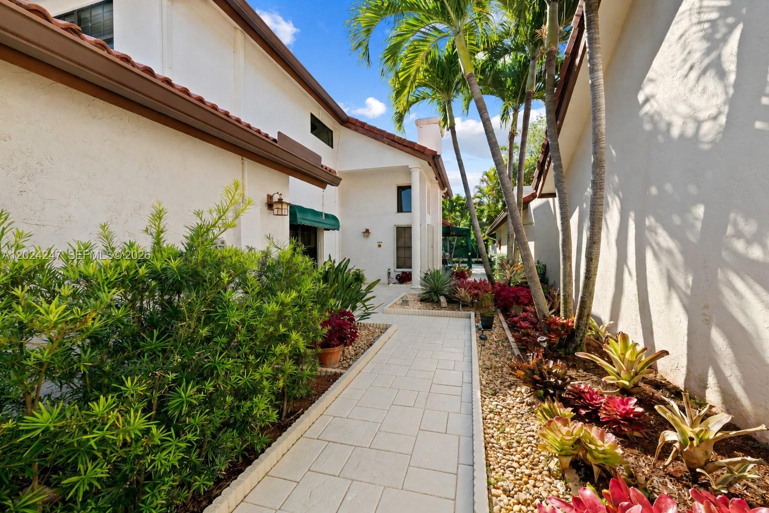21718 Club Villa Ter, Boca Raton, FL, 33433/$1,277,000 1 21718 Club Villa Ter