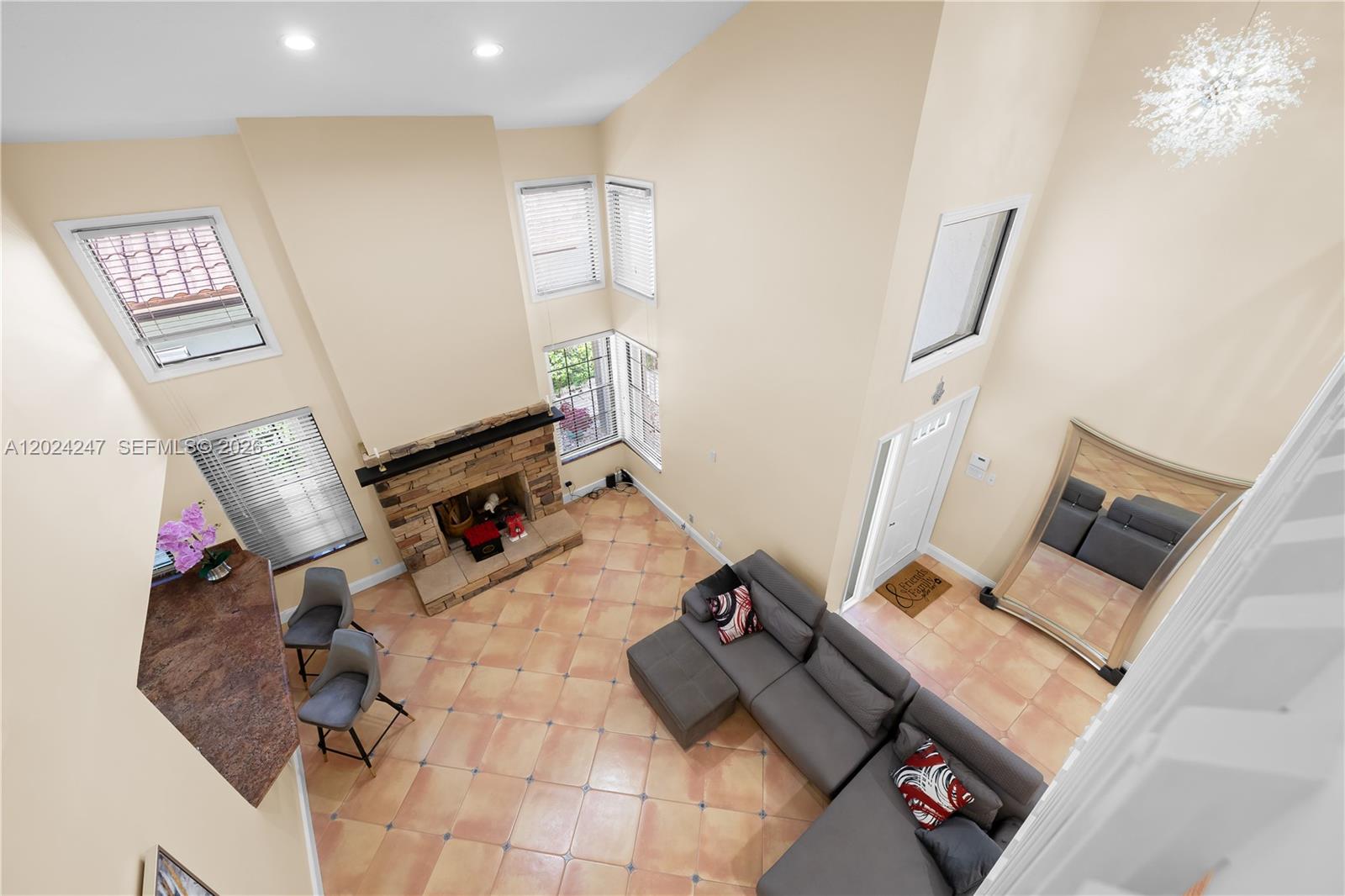 TOWN PLACE CLUB VILLAS - Residential