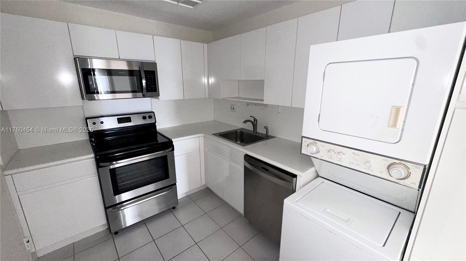 GABLES PLAZA CONDO - Residential