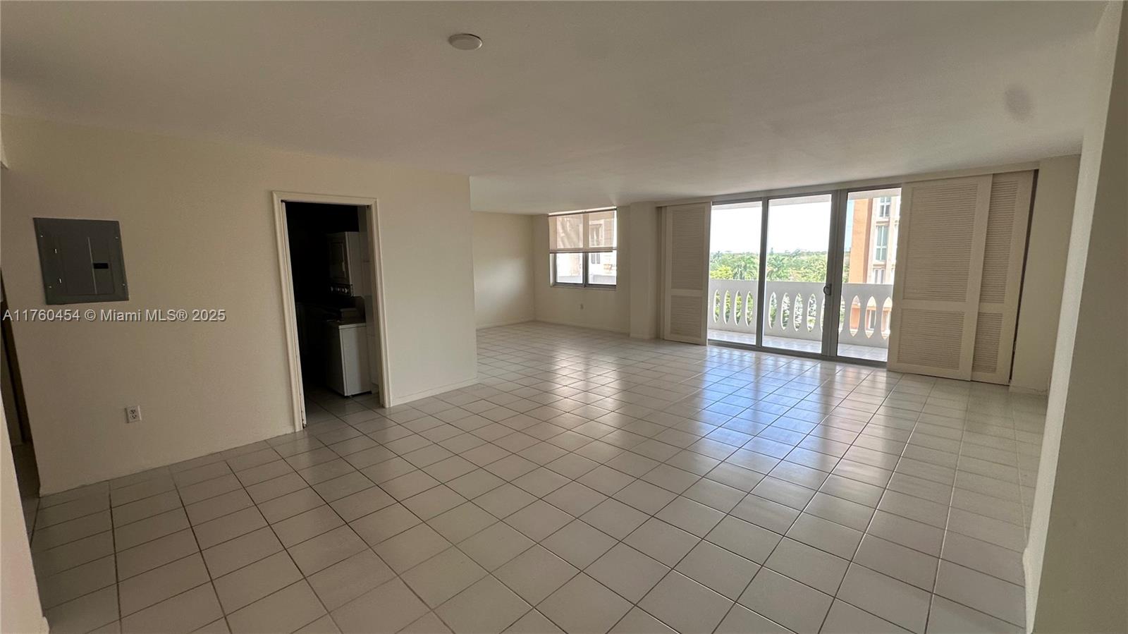 GABLES PLAZA CONDO - Residential