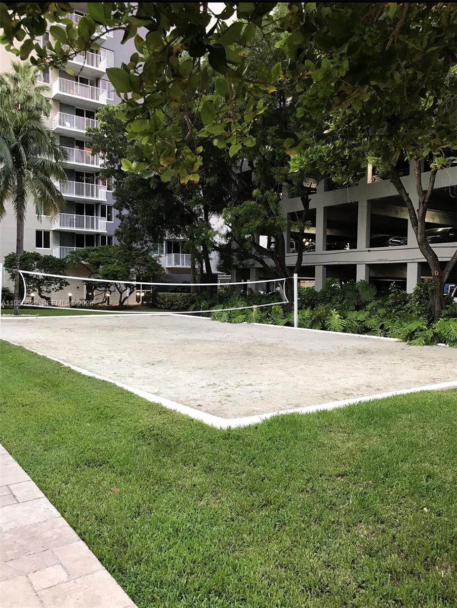 800 N Miami Ave E-102