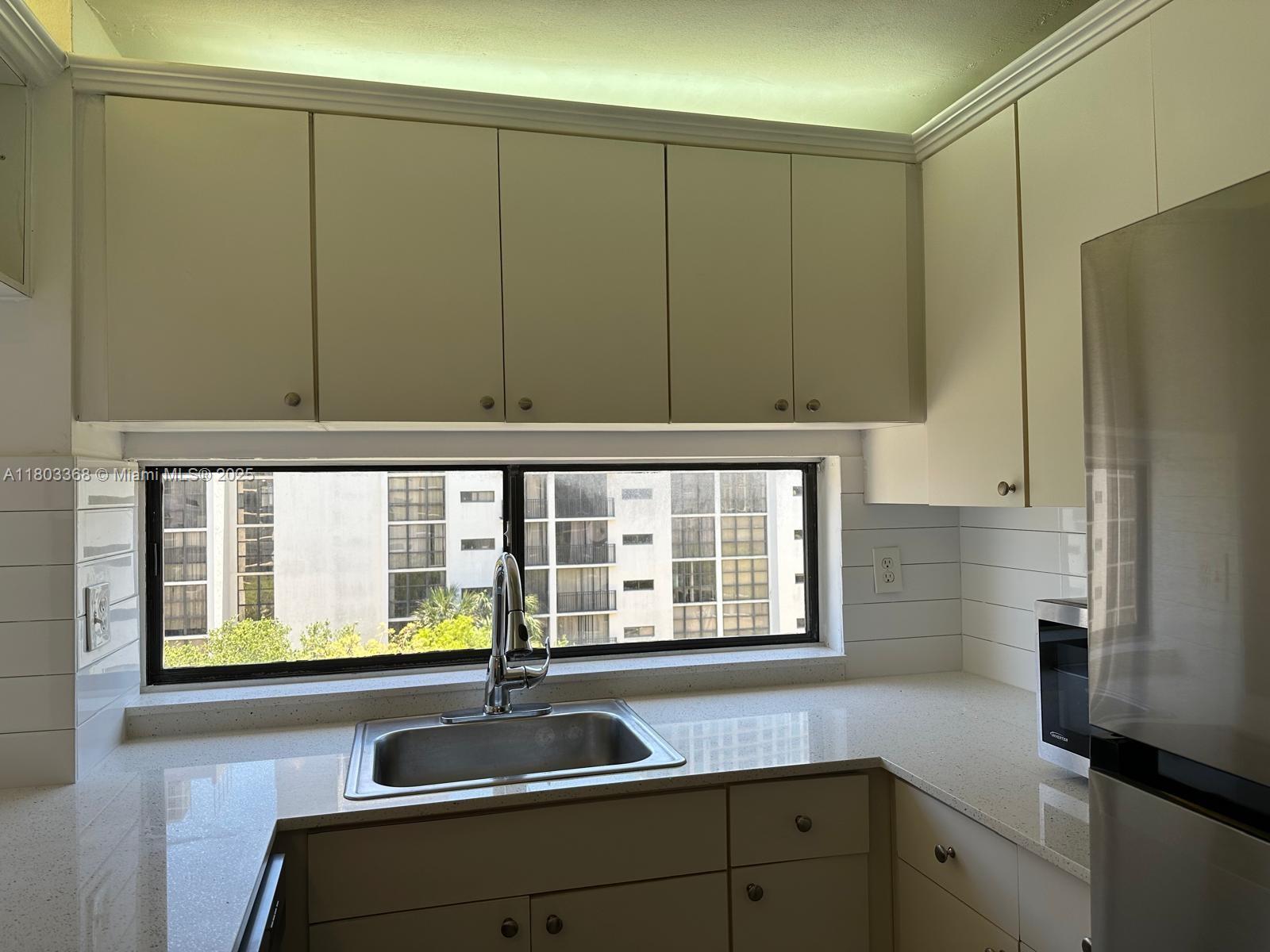 PLAZA OF AMERICAS CONDO - Residential