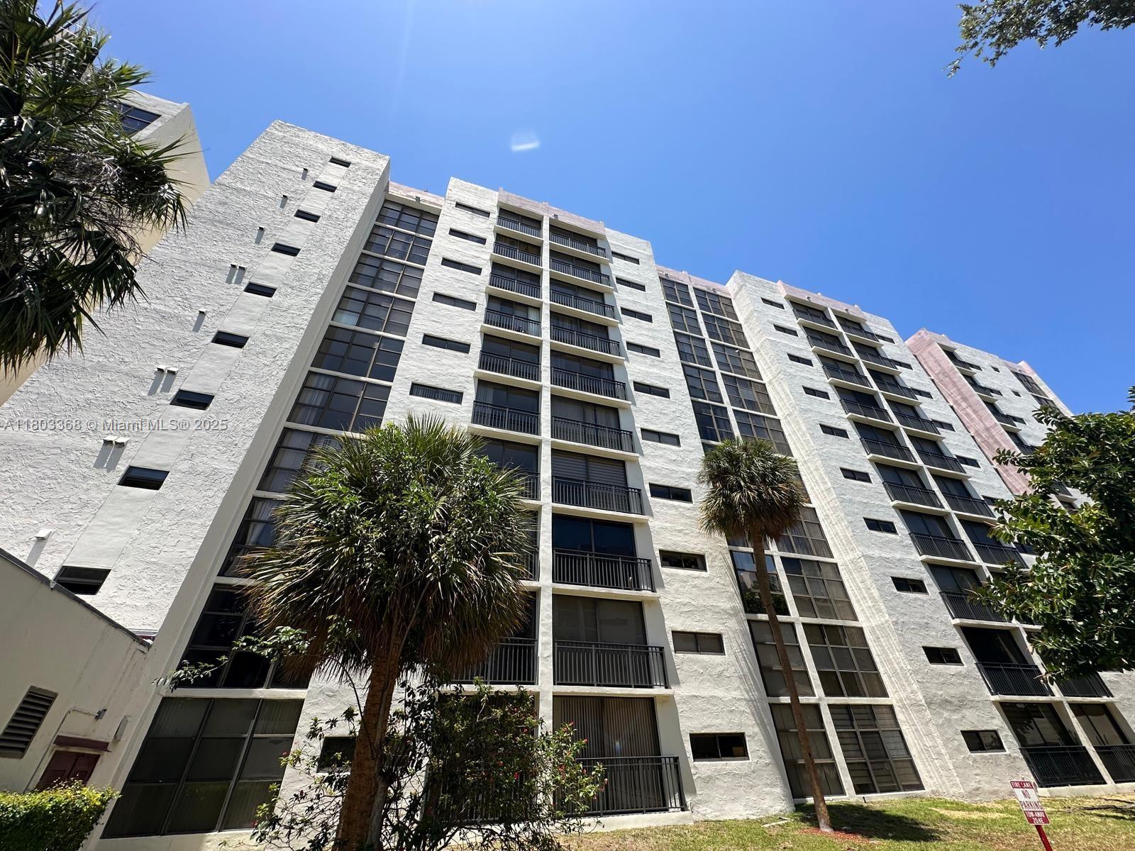 PLAZA OF AMERICAS CONDO - Residential
