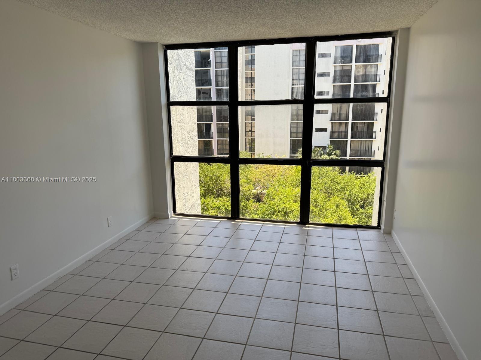 PLAZA OF AMERICAS CONDO - Residential